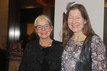 Ursula Schneider und Karin Gerwien. Foto: Andrea Pollak