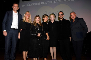 Georg Eisenreich, Karin Baumller-Sder, Judith Epstein (Vorsitzende der Gesellschaft zur Frderung Jdischer Kultur und Tradition e.V.), Anne-Sophie Mutter, Sunnyi Melles, Igor Levit Pianist (Professor fr Klavier an der Hochschule fr Musik, Theater und Medien Hannover), Gil Bachrach (Vorstandsmitglied Gesellschaft zur Frderung Jdischer Kultur & Traditionen e. V.)