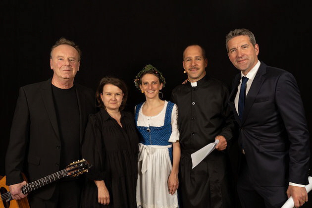 Frieden_Mitwirkende Frieden in Freiheit c GEKAMASCHU